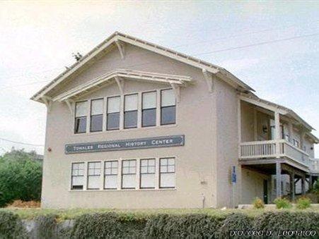 The Continental Inn Tomales Servis gambar